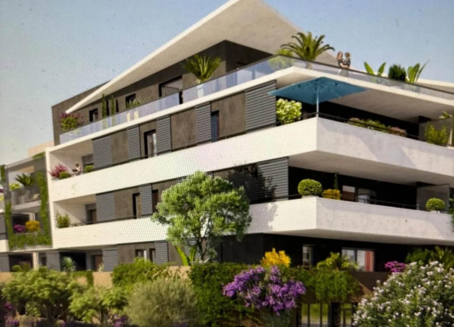 3 Pieces Neuf Piscine Debordement En Rooftop Villeneuve-Loubet
