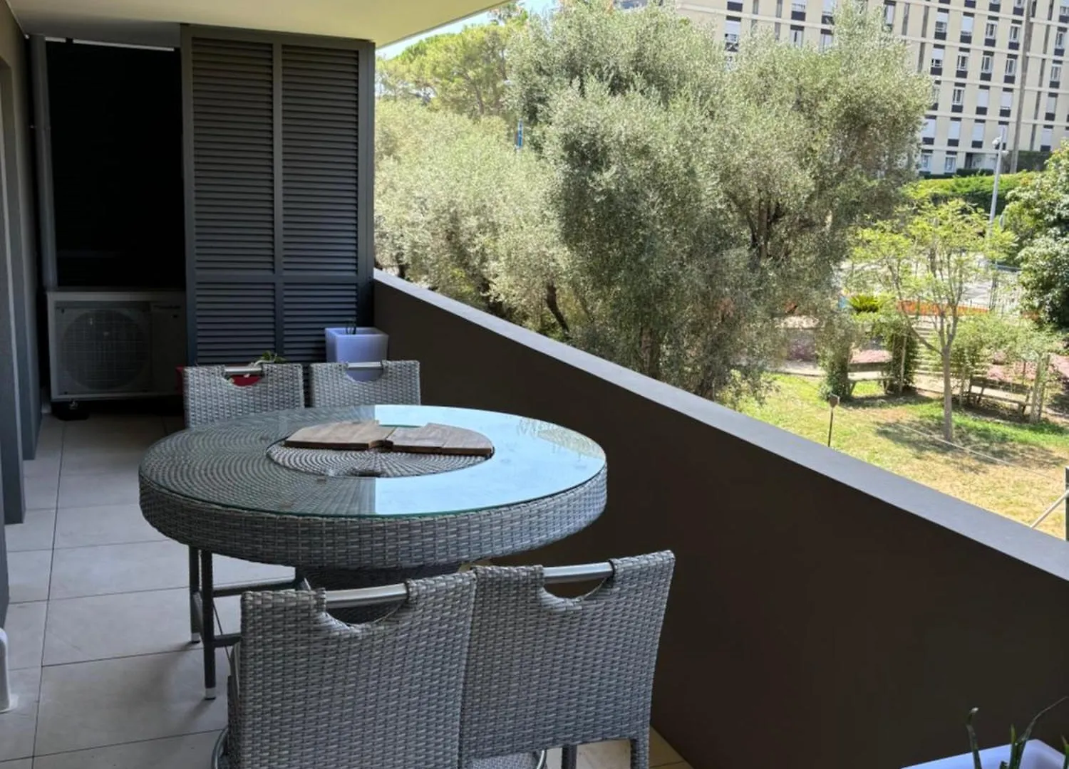 3 Pieces Neuf Piscine Debordement En Rooftop Villeneuve-Loubet 0*,