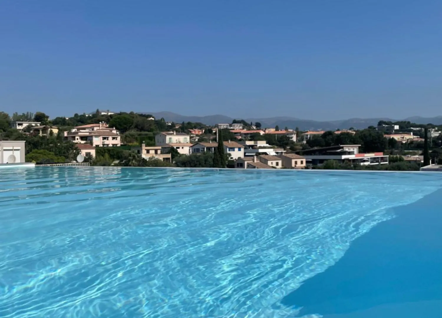 3 Pieces Neuf Piscine Debordement En Rooftop Villeneuve-Loubet Apartment