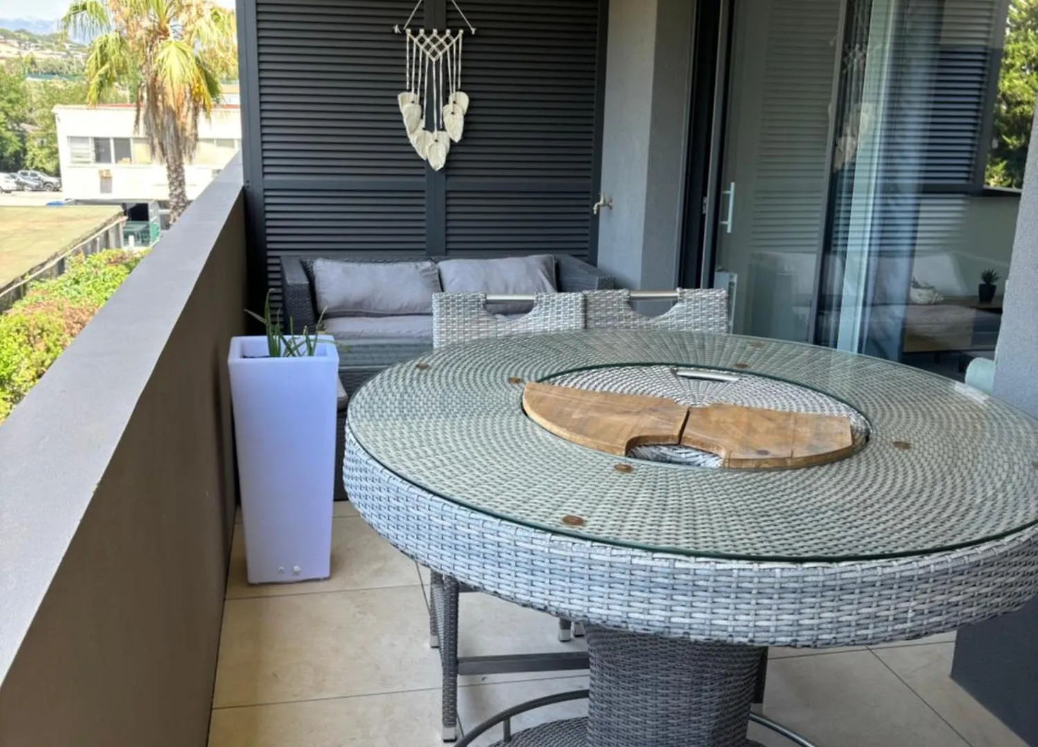 3 Pieces Neuf Piscine Debordement En Rooftop Villeneuve-Loubet